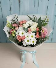 Букет цветов из:  Розы, Лизиантусы и Хризантемы в Архангельске