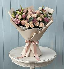 Букет цветов из:  Розы и Лизиантусы #REPLACE_PRED# Архангельске