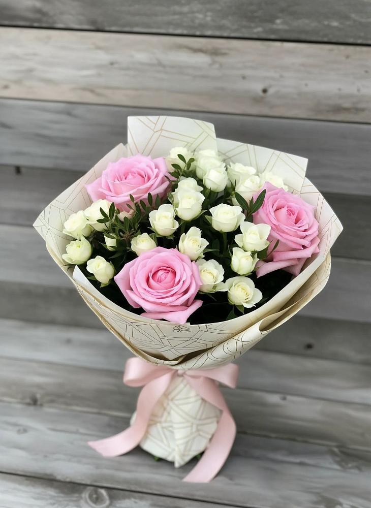Букет цветов из: Розы в Архангельске