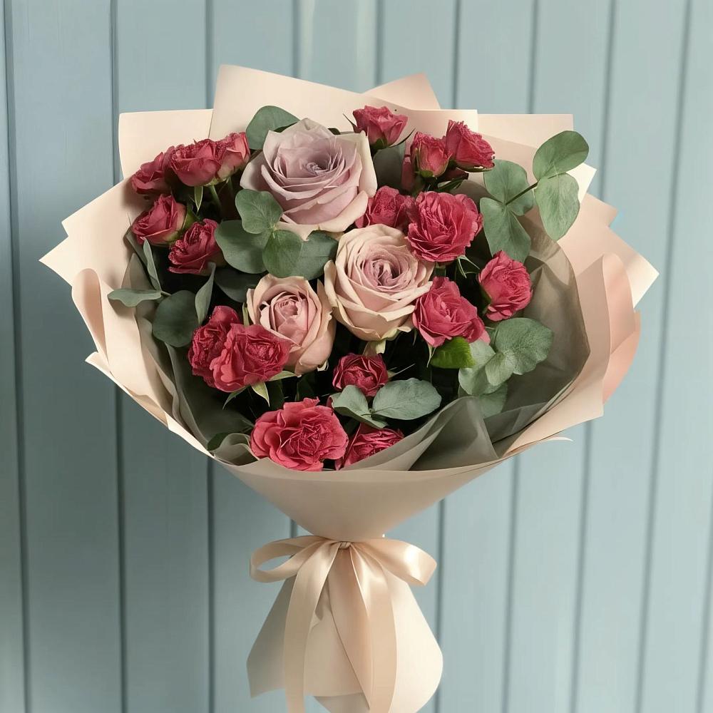 Букет цветов из: Гвоздики и Розы в Архангельске