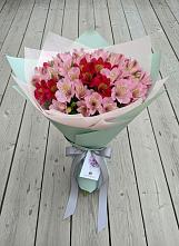 Букет цветов из:  Альстромерии в Архангельске