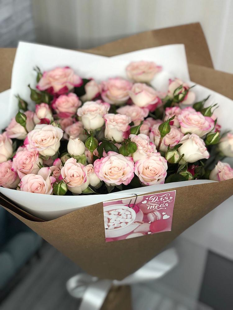 Букет цветов из: Розы в Архангельске