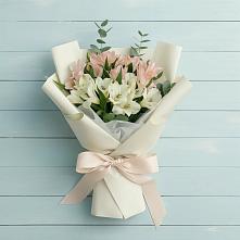 Букет цветов из:  Альстромерии в Архангельске