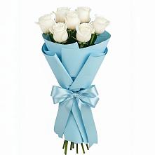 Букет 7 белых роз Проуд в Архангельске