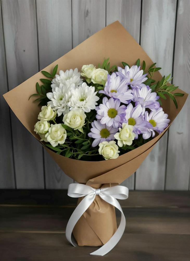 Букет цветов из: Хризантемы и Розы в Архангельске