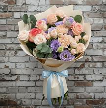 Букет цветов из:  Розы, Лизиантусы и Гвоздики #REPLACE_PRED# Архангельске
